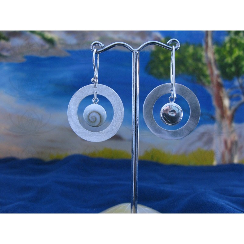 LE 0082 Earrings Shiva Eye Shell Silver