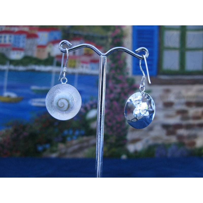 LE 0111 Earrings Shiva Eye Shell Silver