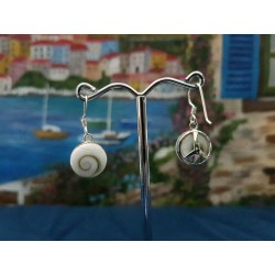 LE 0305 Earrings Shiva Eye Shell Silver