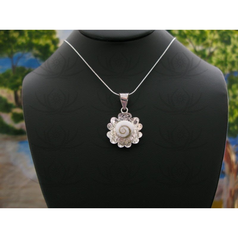 SP 0019 Pendant Shiva Eye Shell Silver