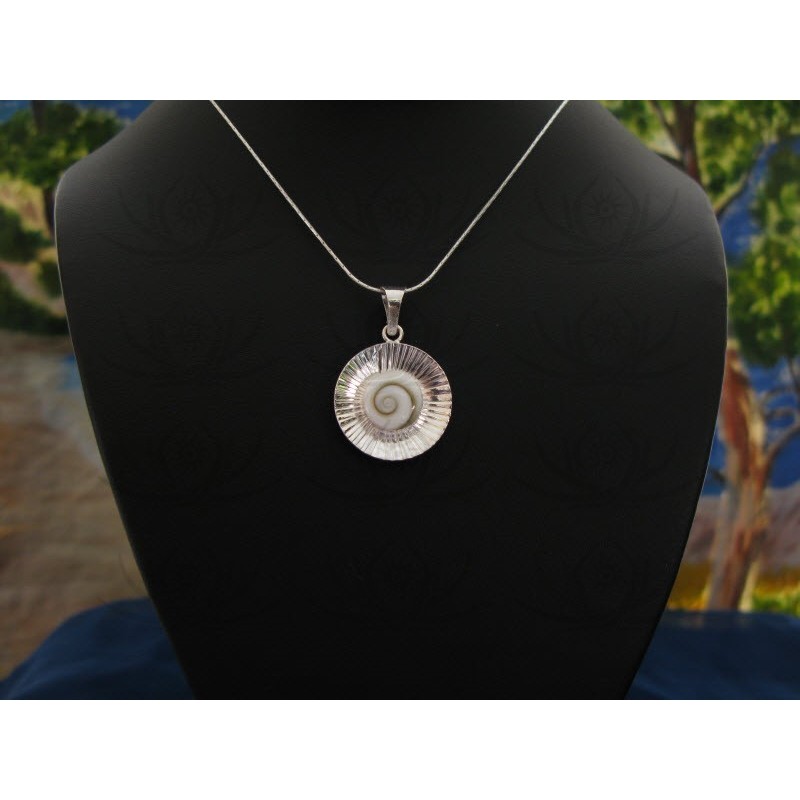 SP 0032 Pendant Shiva Eye Shell Silver