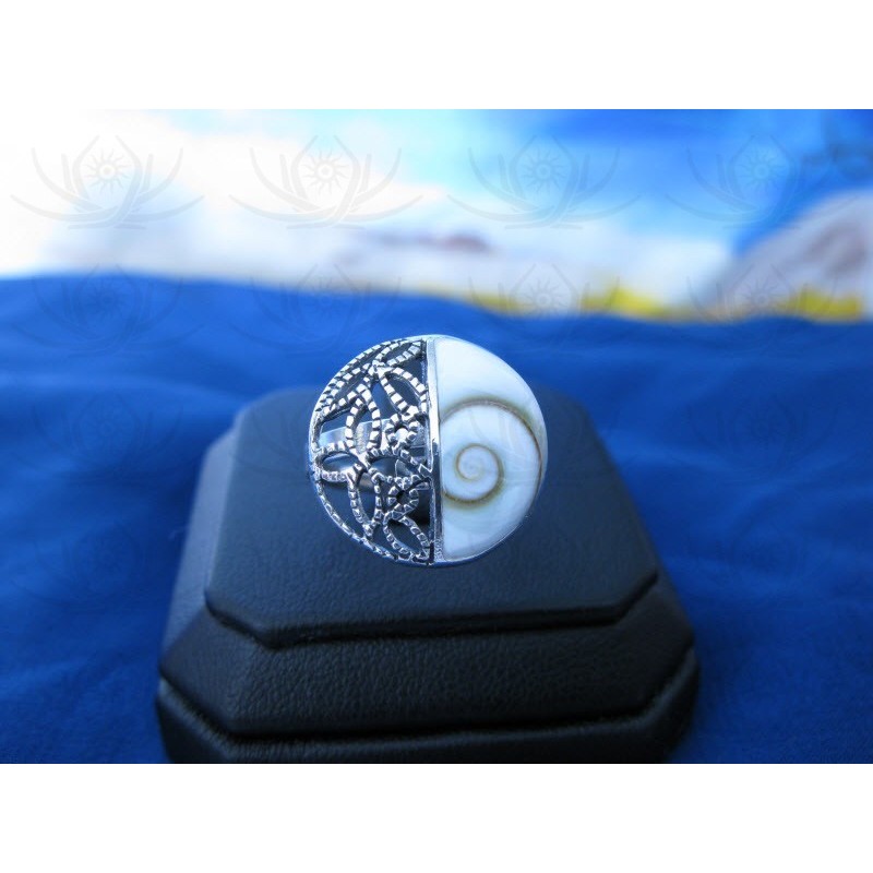 SR 0148 Ring Shiva Eye Shell Silver