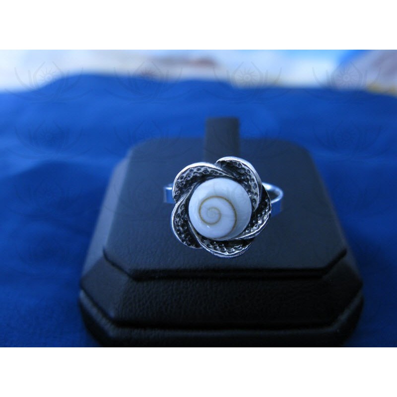 SR 0152 Ring Shiva Eye Shell Silver